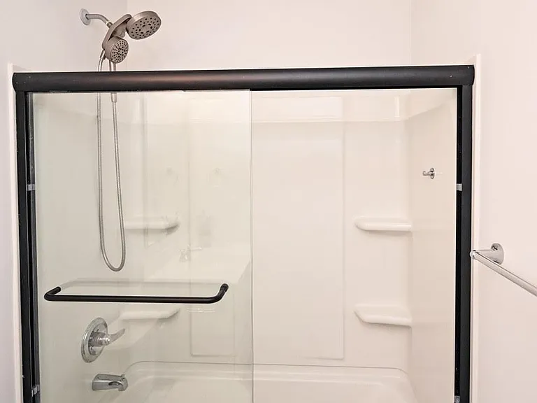 5595 Noble Ct — Photo 43