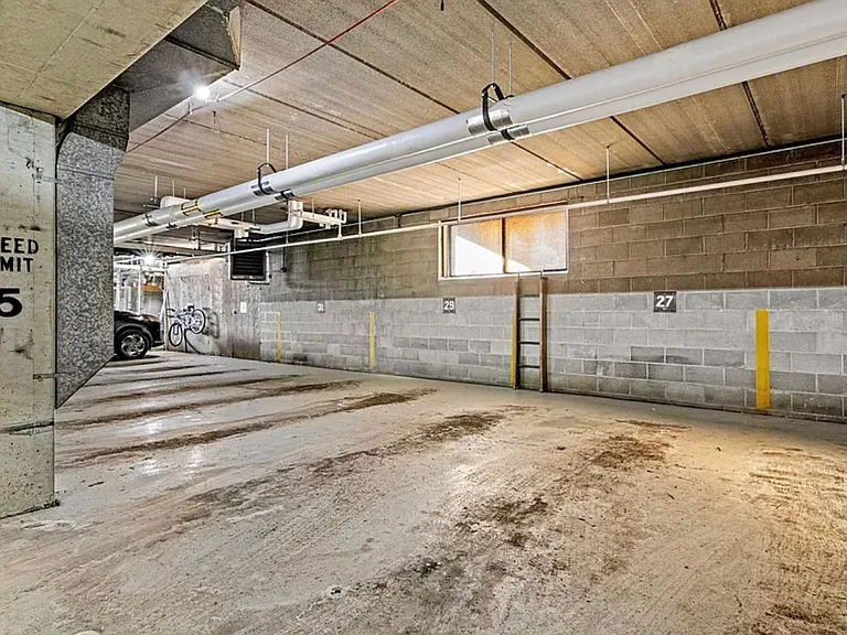 2200 Nevada Ave S #106 — Photo 9
