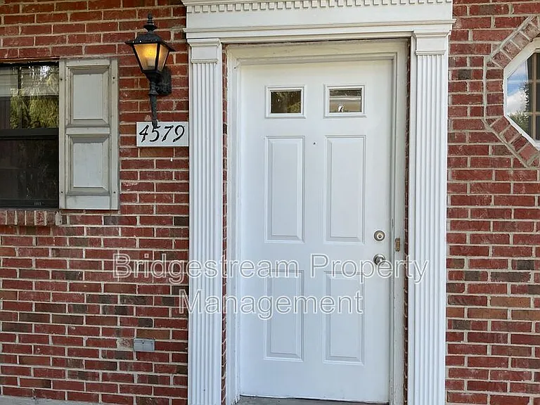 4579 Burchdale St — Photo 1