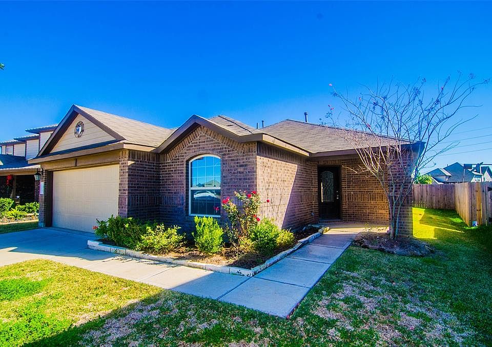 1st image of 2939 McDonough Way