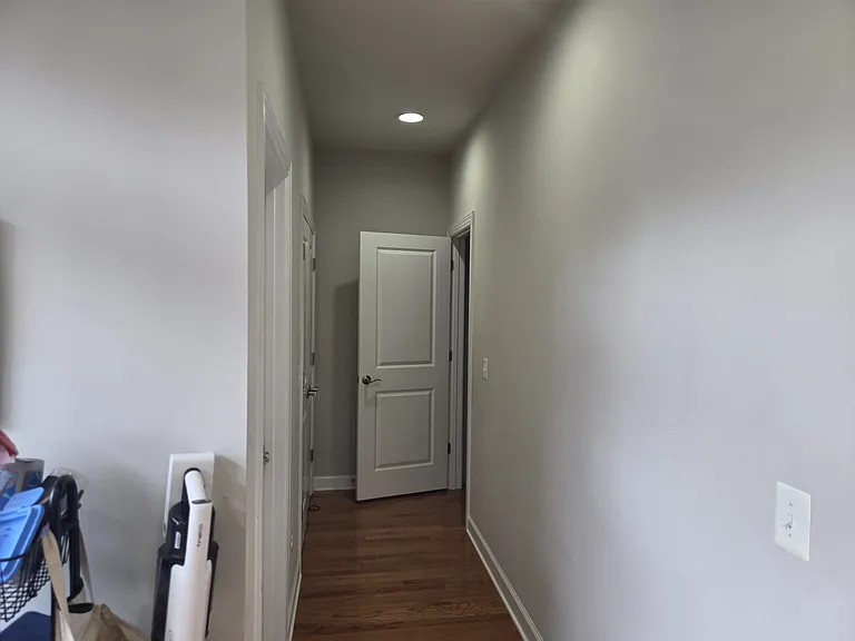 2441 Winthrop Dr — Photo 9