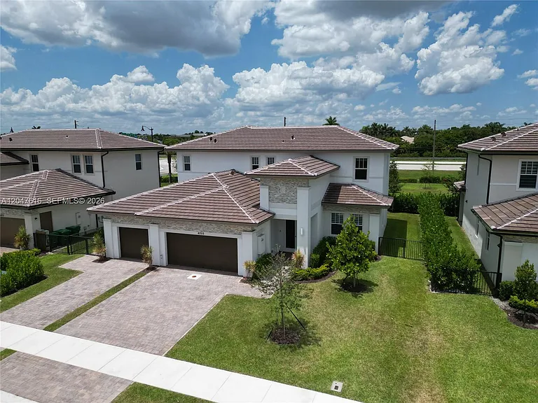 4255 SW 123rd Ter — Photo 32