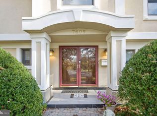 7605 Beech Tree Rd, Bethesda, MD 20817