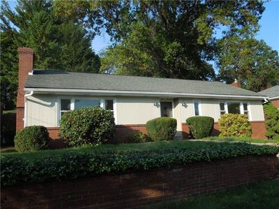 1100 Lakemont Dr, Pittsburgh, PA, 15243