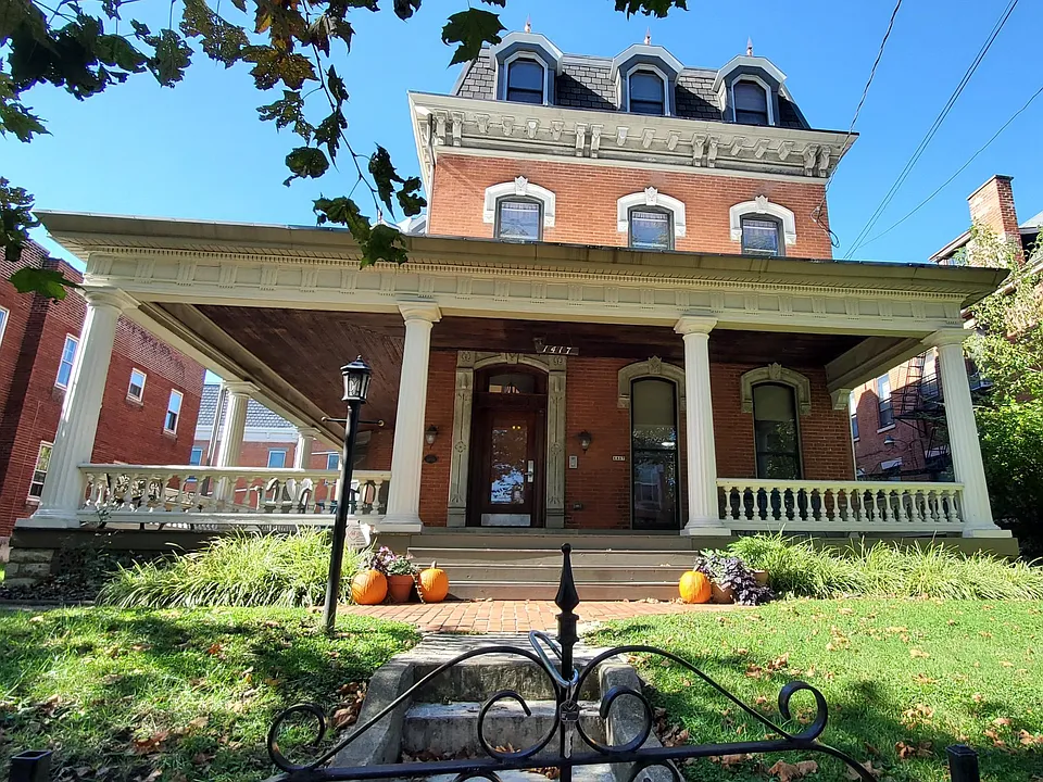 1417 Greenup St #1