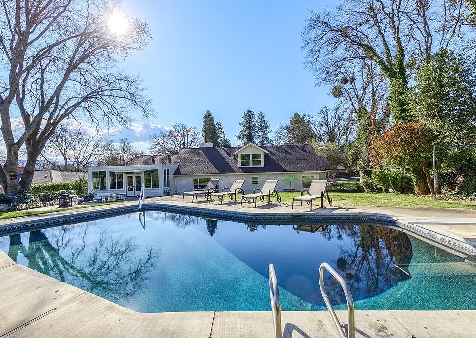 123 Black Oak Dr, Medford, OR 97504 Zillow