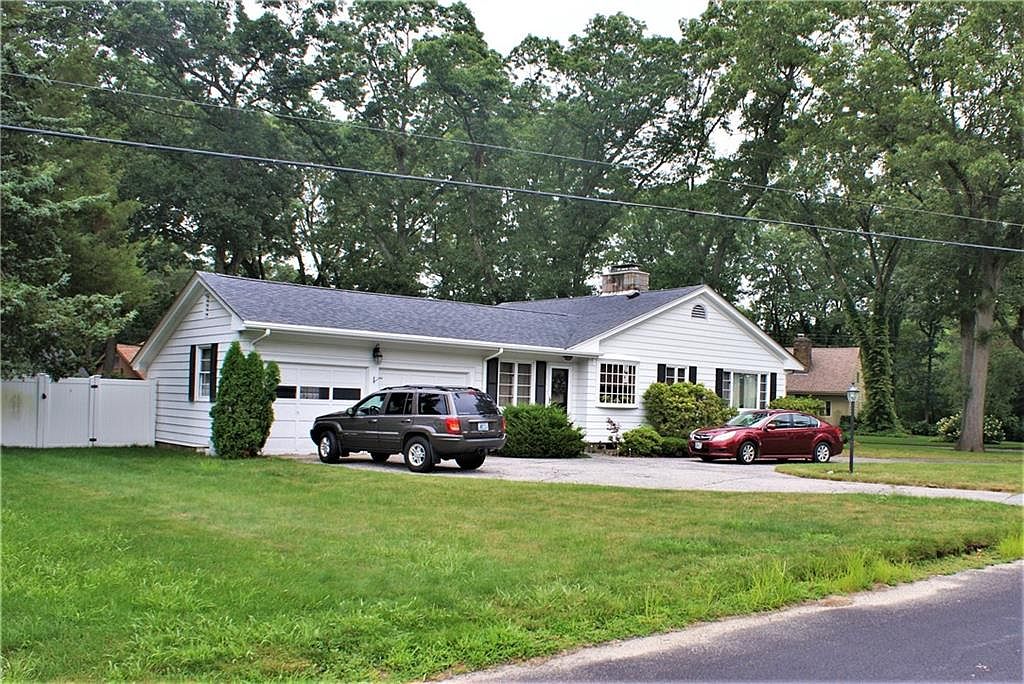 108 Squantum Dr, Warwick, RI 02888 Zillow