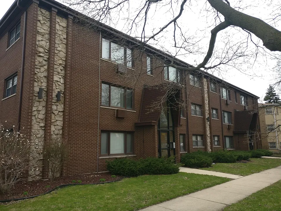 9217 S Kedzie Ave
