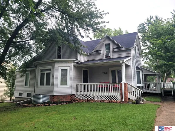 702 N 5th St, Seward, NE 68434