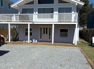 109 Broadview Ln, Hampstead, NC 28443