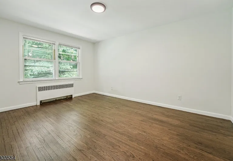 24 Hutton Ave #38 — Photo 12