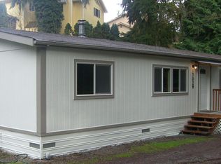 17029 North Rd, Bothell, WA 98012