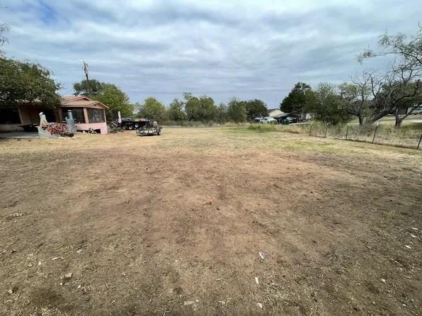 Lot 351 Cedar Park, Kingsland, TX 78639