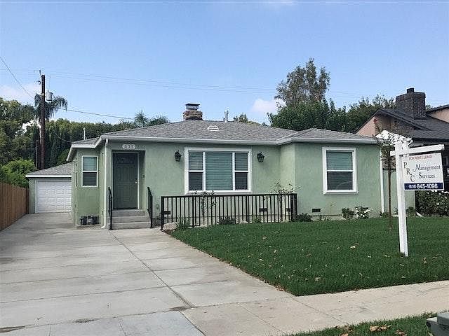 1st image of 633 N Reese Pl