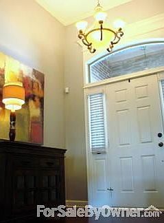 Foyer
						:
						12'Ceiling, Hardwood