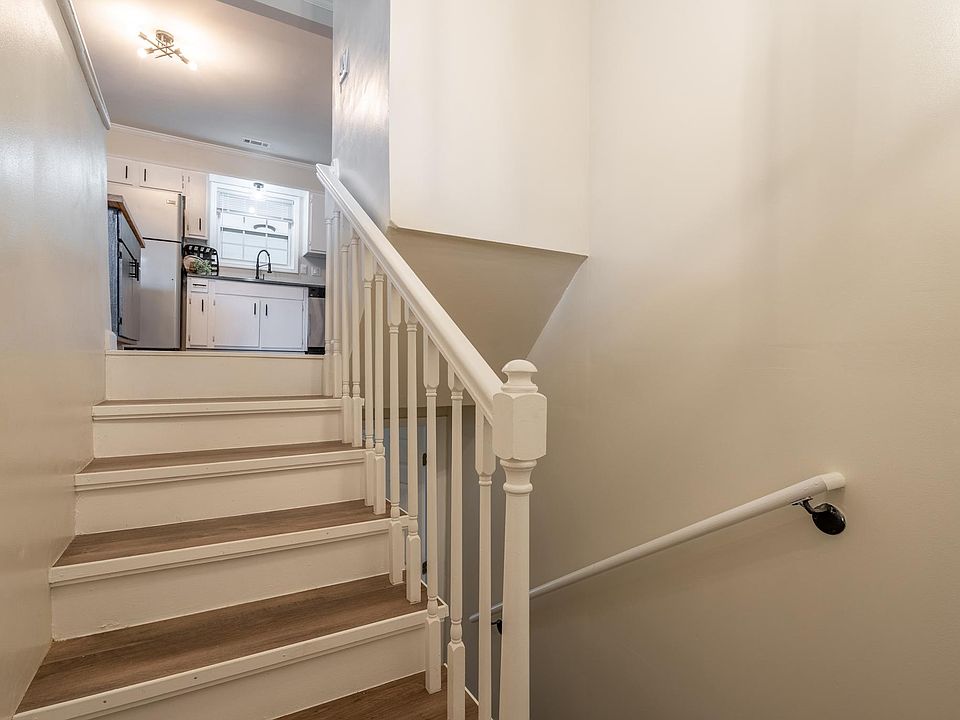 Entryway for the upper unit. Downstairs is closed off on both ends, making the entire unit private.