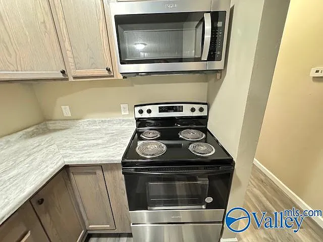 2940 Hood Rd SW #J — Photo 8