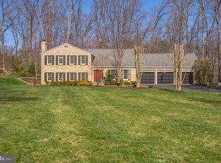 11006 Raccoon Ridge Ct, Reston, VA