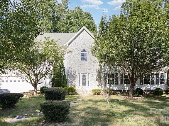 2nd image of 1485 Adkin Dr
