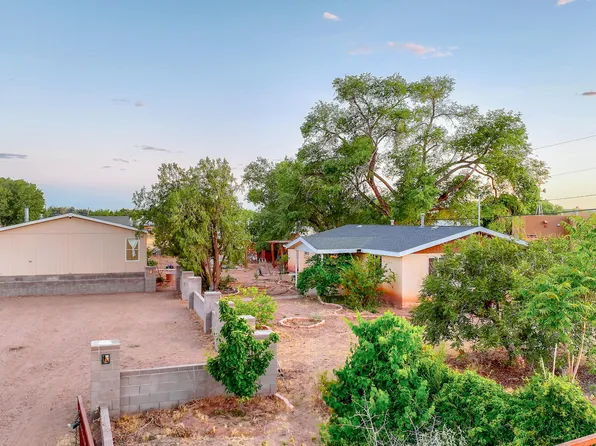 2624 Chanate Ave SW, Albuquerque, NM 87105