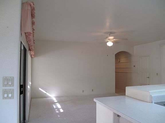2nd image of 5953 E Jensen St