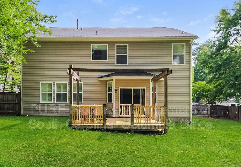 210 Underwood Ct — Photo 15