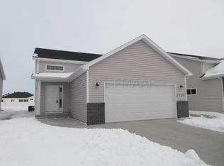 2721 Divide St W, West Fargo, ND 58078