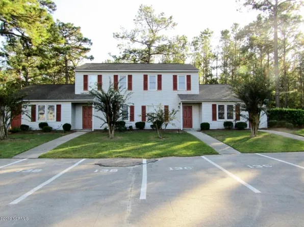 13 Port West Ct #C, Swansboro, NC 28584