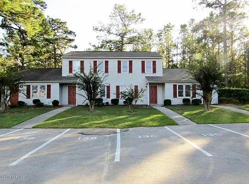 13 Port West Ct #C Photo 1