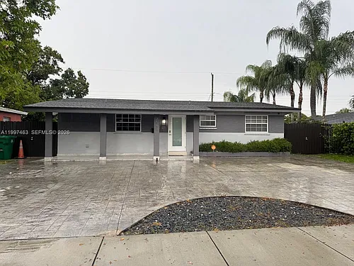 7541 Miramar Pkwy Photo 1