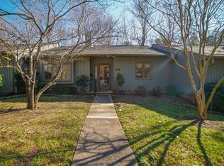 8012 Brown Bark Pl, Raleigh, NC 27615