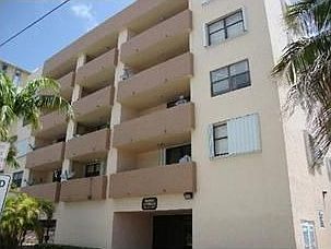 1st image of 7125 Bay Dr APT 301