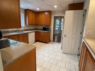 19 W Johnston St, Washington, NJ 07882