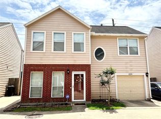 2225 Naomi St, Houston, TX 77054