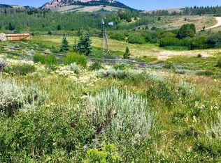 343 E Dinosaur Dr, Kemmerer, WY 83101