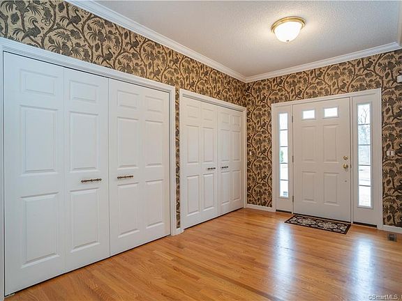 2nd image of 142 Thistle Pond Dr #142