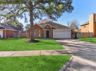 9423 Rippling Fields Dr, Houston, TX 77064