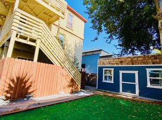 1081 12th St #A, Oakland, CA 94607