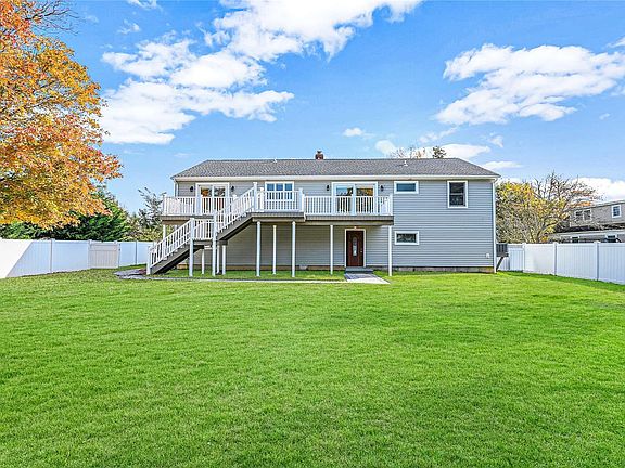 2nd image of 33 Bayview Pl