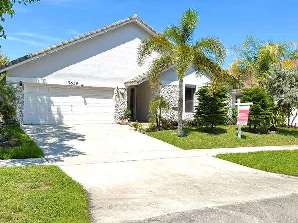 7619 Silver Woods Ct, Boca Raton, FL 33433