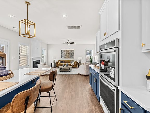 7th image of this home