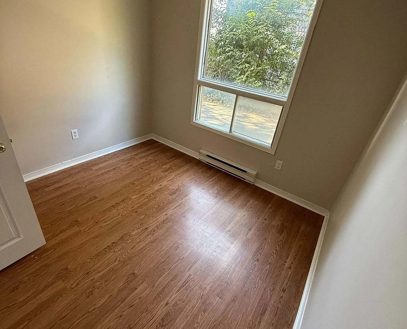 2 bed, $1,800 — Photo 3