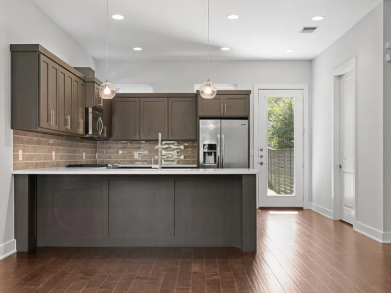 7217 Blessing Ave #A — Photo 5