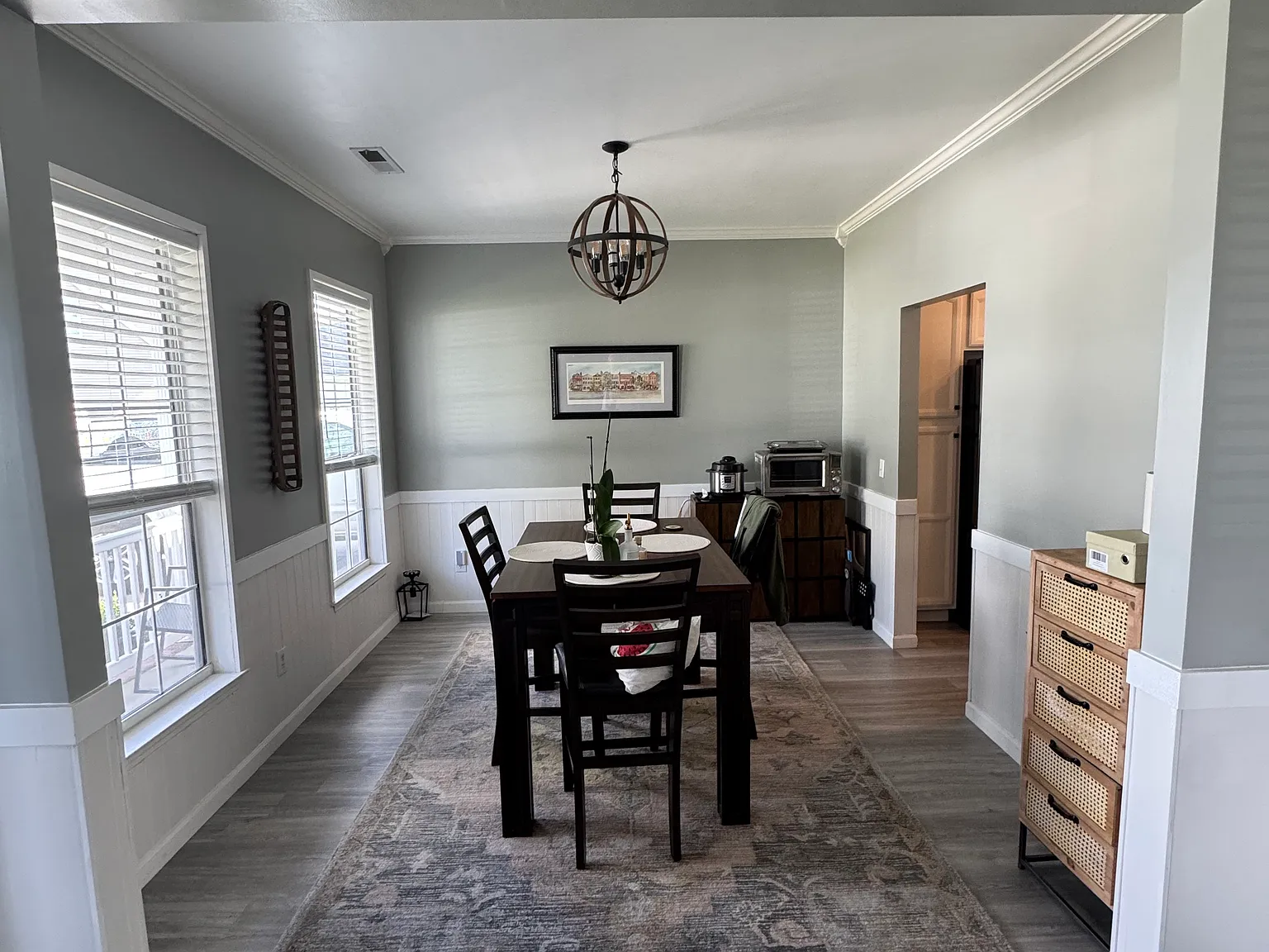 3 bed, 2.5 bath, 2100 sqft, $2,700 — Photo 2