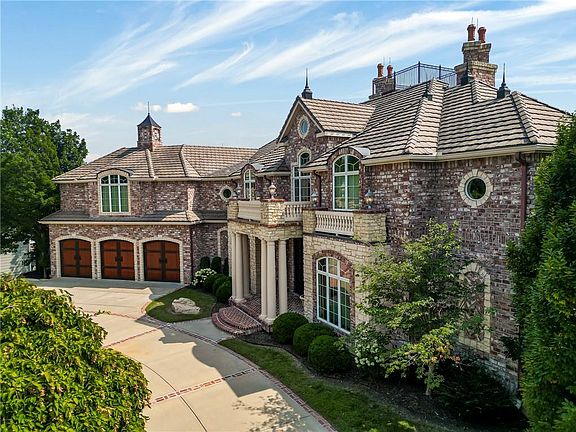5th image of 27596 W Highland Cir