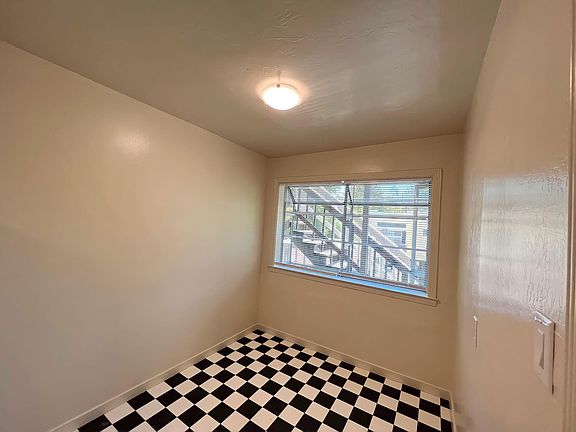 3rd image of 1125 El Camino Real #11063312