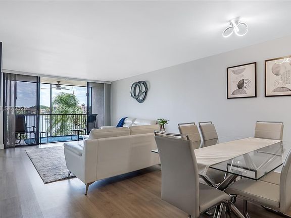 3rd image of 6231 Coral Lake Dr #307