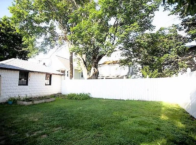 82 Murray St — Photo 7