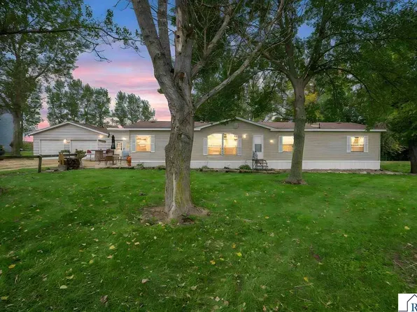 13462 620th Ave, Mapleton, MN 56065