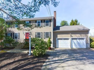 15 Rachael Cir, Franklin, MA 02038